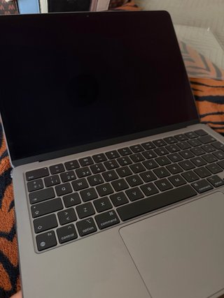 MacBook Air M2 13