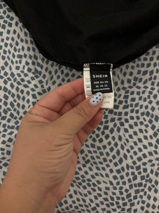Falda pantalón efecto piel negra
