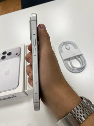 iPhone 17 Pro | Negozio | Garanzia