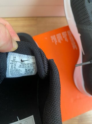 Zapatillas Nike Hombre Negras y Blancas