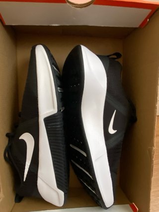 Zapatillas Nike Hombre Negras y Blancas