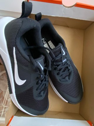 Zapatillas Nike Hombre Negras y Blancas
