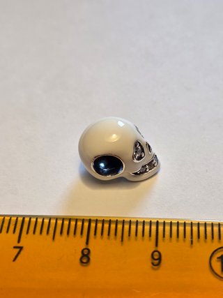 Ciondolo Pandora Teschio Argento Bianco