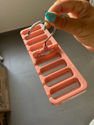 Percha para cinturones/corbatas rosa
