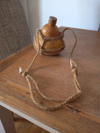 Cantimplora de beber ,currada con miel