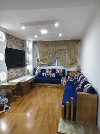Salón marroquí nuevo  color champán