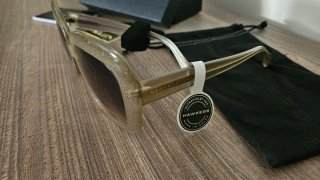 Gafas de sol Hawkers sin estrenar
