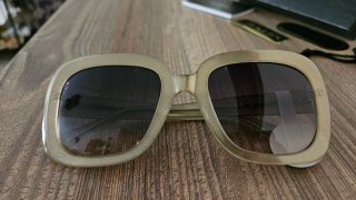 Gafas de sol Hawkers sin estrenar