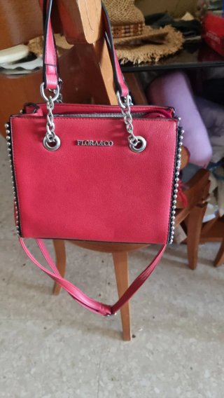 Bolso FLORA&CO rojo mano y hombros