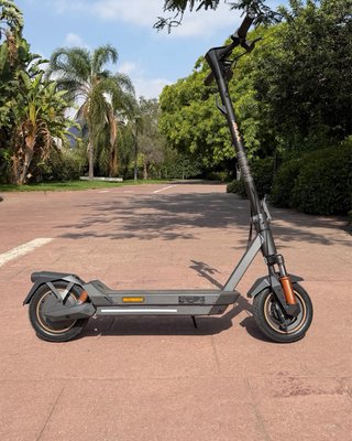 Patinete NAVEE GT5 Max DGT