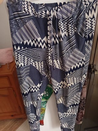 Lote 2 pantalones estampados talla única