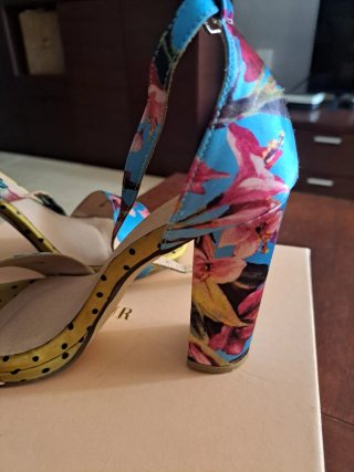 Sandalias Menbur Talla 36 Flores Tacón Ancho