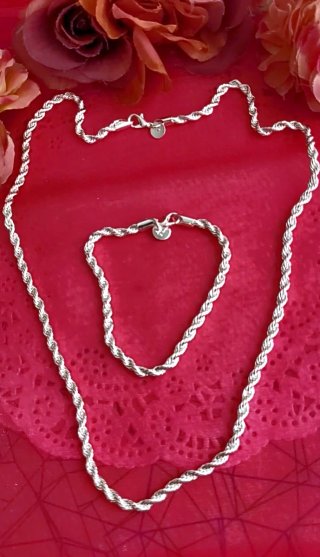 Bonito conjunto Cadena y Pulsera Plata Ley 925