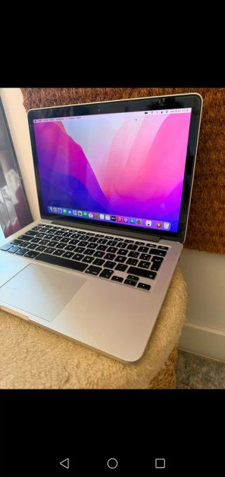 MacBook Pro 2015 i5/8/256 (bateria 174 ciclos)
