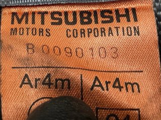 Cinturon del dcho Mitsubishi Pajero 91-00