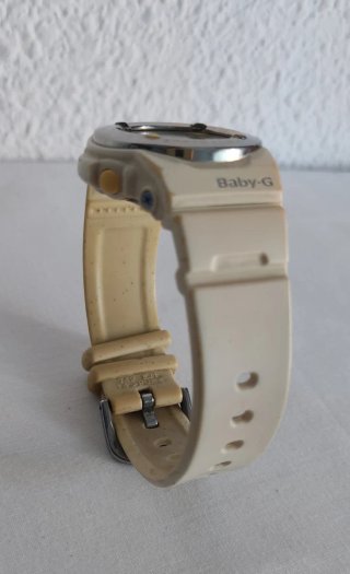 Reloj Casio Baby-G 1300 100 metros bajo el agua