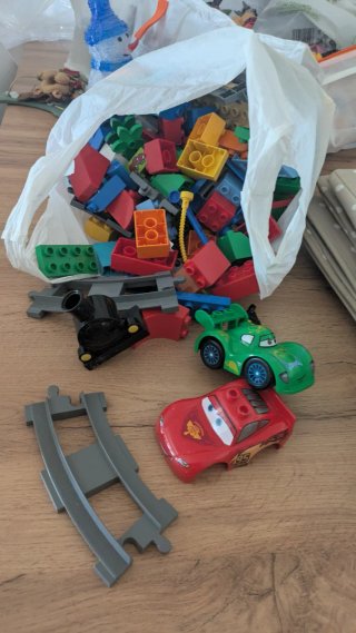 Lote variado de piezas de lego duplo