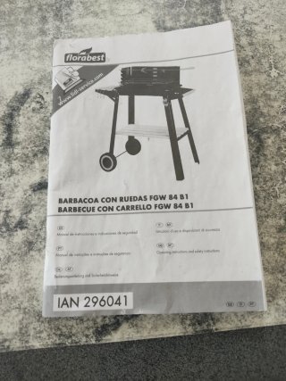 Barbecue a carbone Florabest Lidl con libro di istruzioni