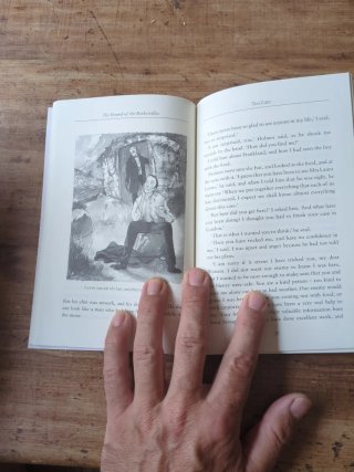 Oxford Bookworms Library: Stage 4: The Hound of...