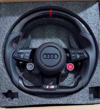 Volante Audi Carbono y Cuero Perforado