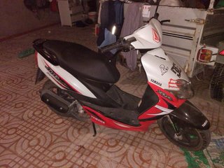 Moto Yamaha Jog RR 50cc Roja y Blanca