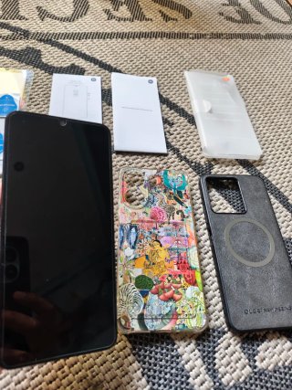 Xiaomi Redmi 13C 128GB, con accesorios