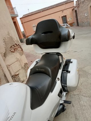 Honda ST1100 Pan European Blanca