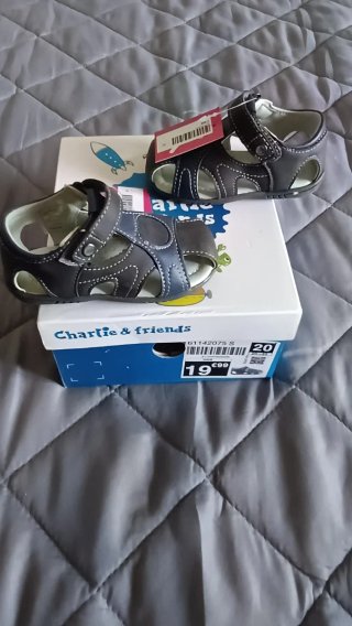 Sandalias niño/niña Talla 20 Nuevas