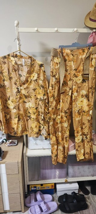 Conjunto Camisa y Pantalón Estampado Floral T.40