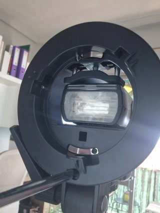 Softbox octogonal Neewer 120cm soporte tipo S +Pie