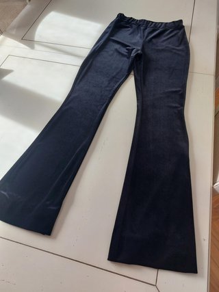 Pantalón campana terciopelo negro