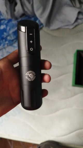 Máquina de tatuar pen todo en buen estado