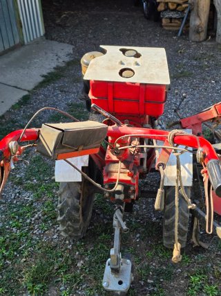 Motocultor Alfa División Agrícola