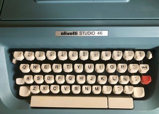 Máquina de escribir OLIVETTI Studio 46 - Vintage
