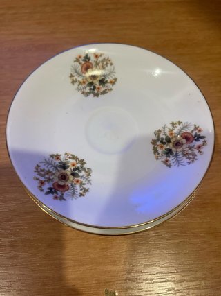Juego 6 Tazas y Platillos Porcelana Floral Dorado