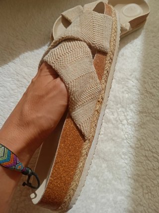 Sandalias beige talla 41