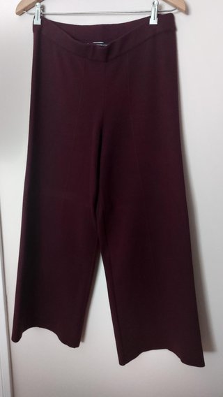 Conjunto burdeos (jersey M + pantalón L)