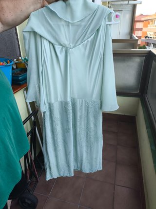 Vestido verde salvia El Corte Inglés