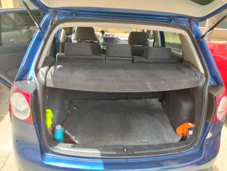 Volkswagen Volkswagen 2005