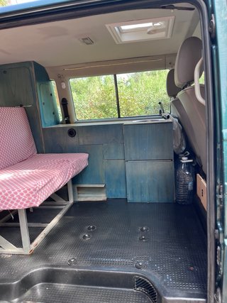 Volkswagen T4 Camper 2002, camper con nevera