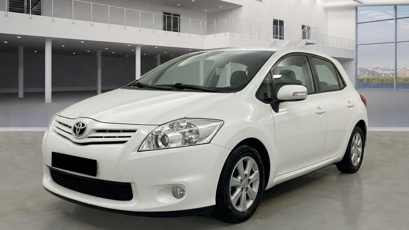 Toyota Auris 2012 - 1 año Garantia - foto 1