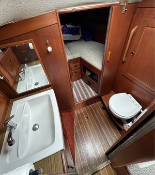 Velero Hallberg-Rassy 312 J