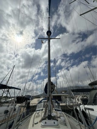 Velero Hallberg-Rassy 312 J