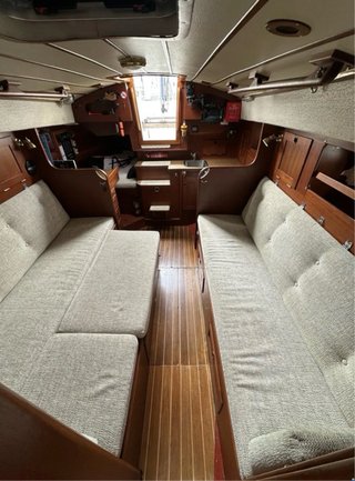 Velero Hallberg-Rassy 312 J