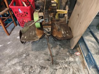 Motocultor con motor de gasolina