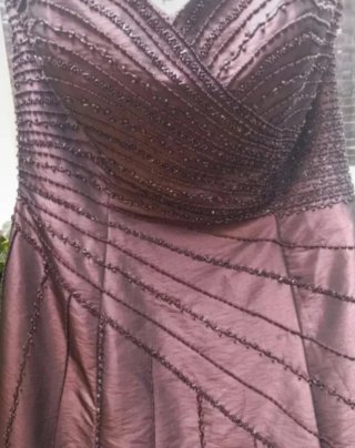 Vestido de ceremonia marrón