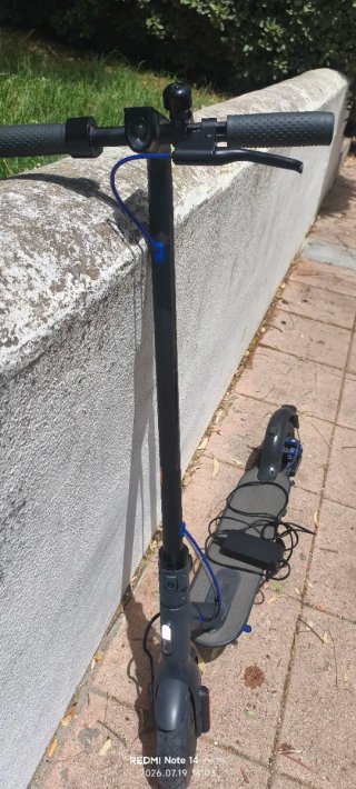 Patinete Eléctrico Negro