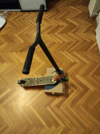 Patinete de saltos