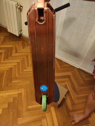 Patinete de saltos