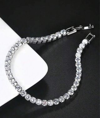 Pulsera de plata con circonitas